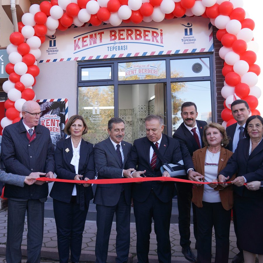 G4Fjt S P Xk A A Fxu