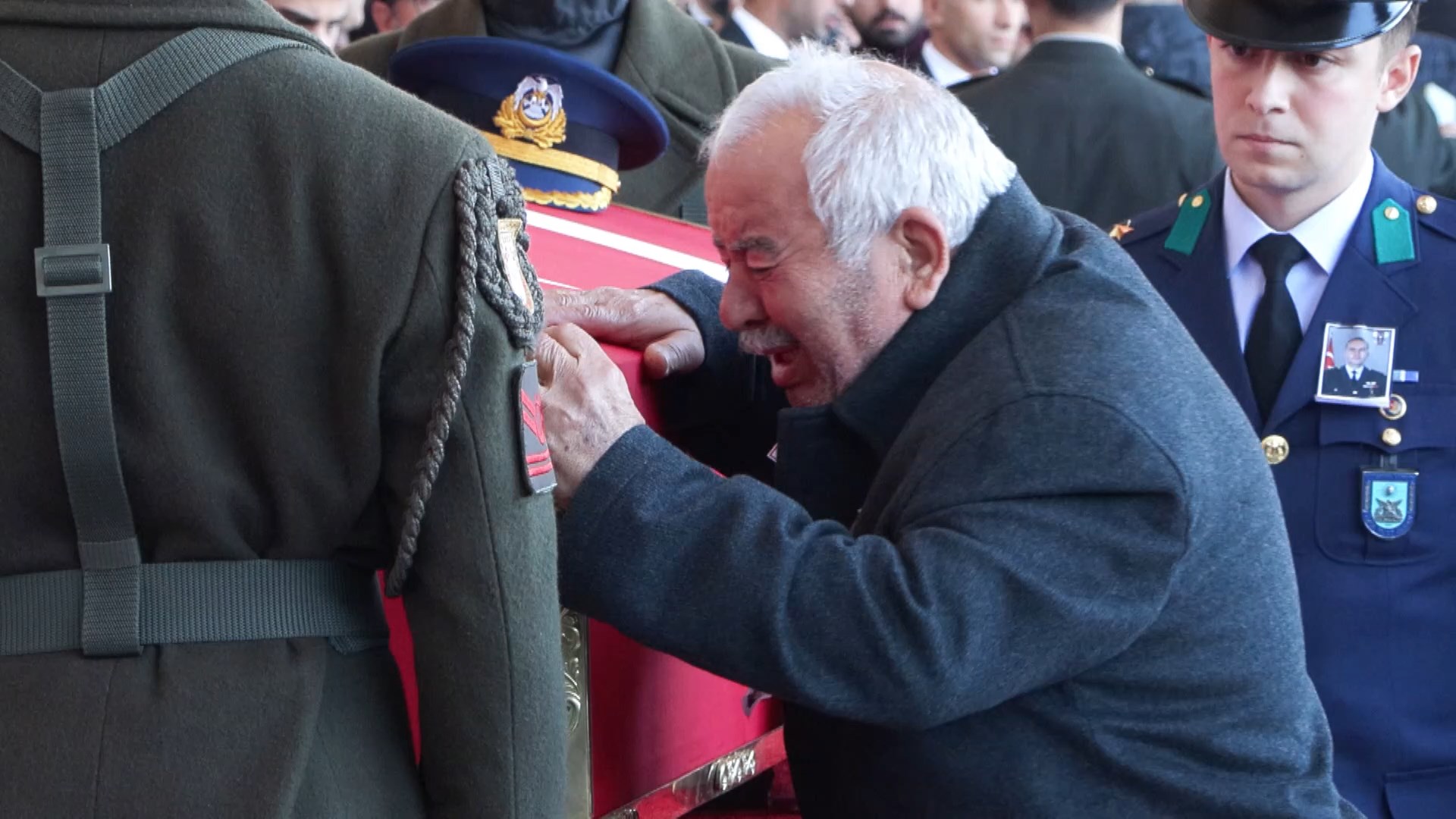 I S T A N B U L S E H I T P I L O T Y A R B A Y G O K H A N K O R 1016895 301702