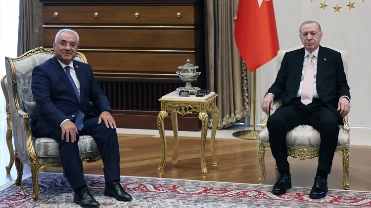 683Ef6671F20A2984E65B52A