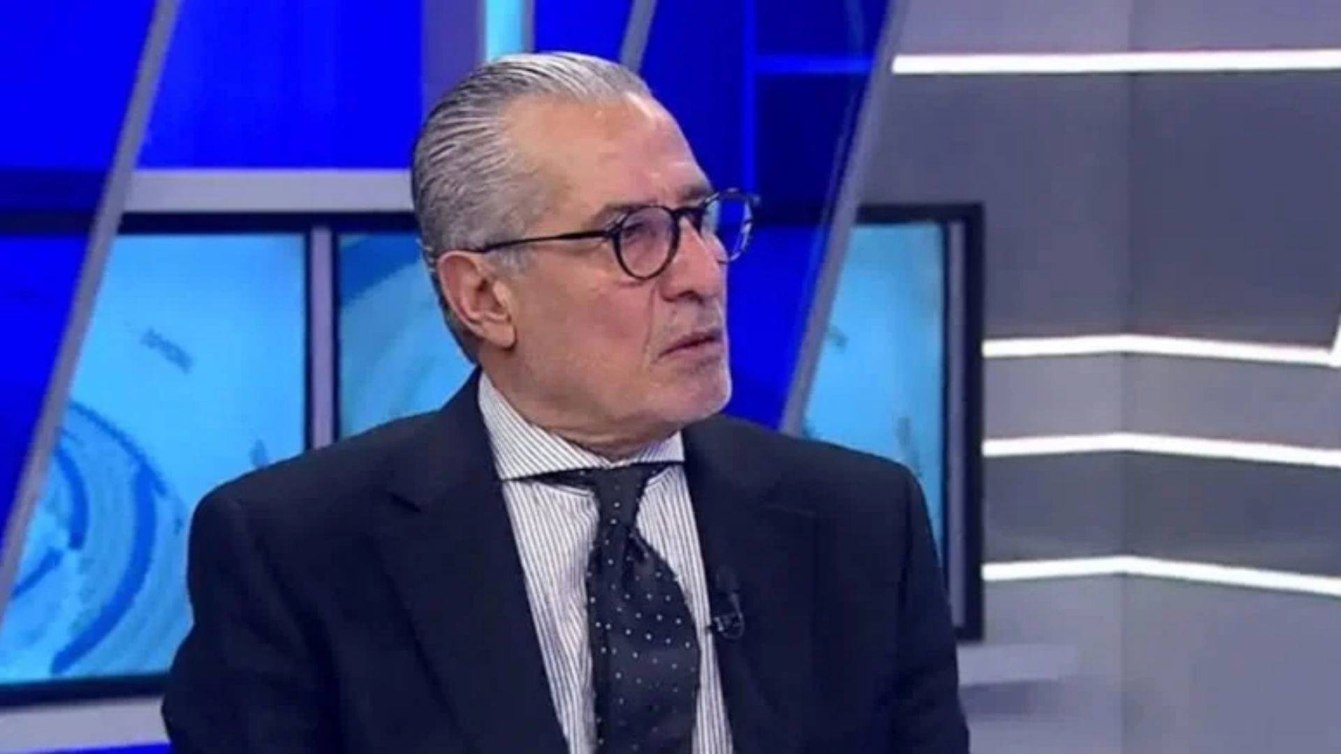 Gökmen Özdenak14241