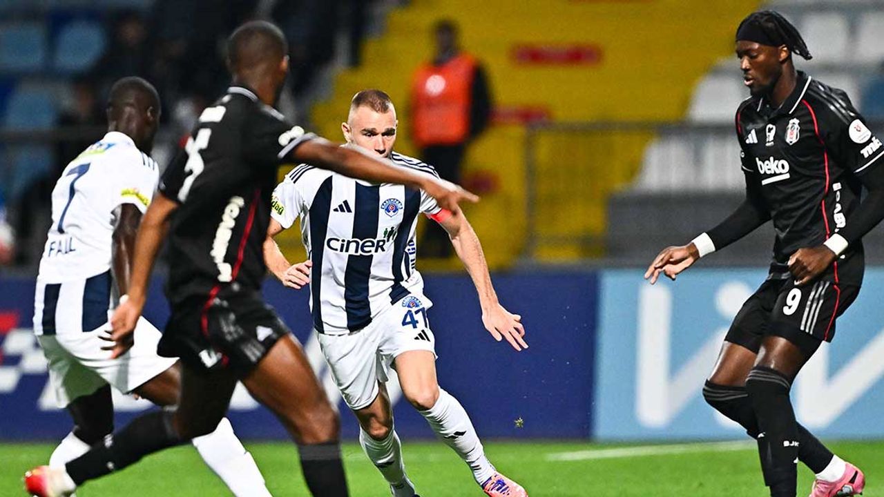 Kasımpaşa - Beşiktaş maçında ortalık karıştı