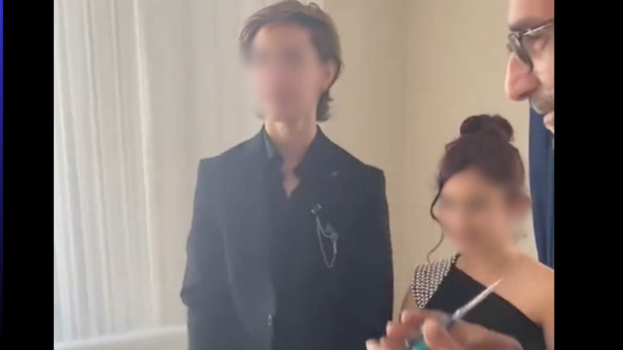 Görenler bakanlığı etiketledi! Küçük çocuklara nişan töreni yaptılar