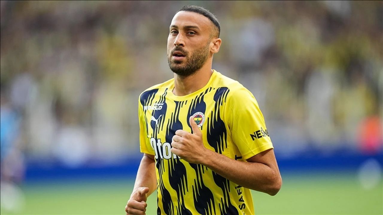 Cenk Tosun Fenerbahçe’den ayrılıyor… Yeni adresi neresi olacak?