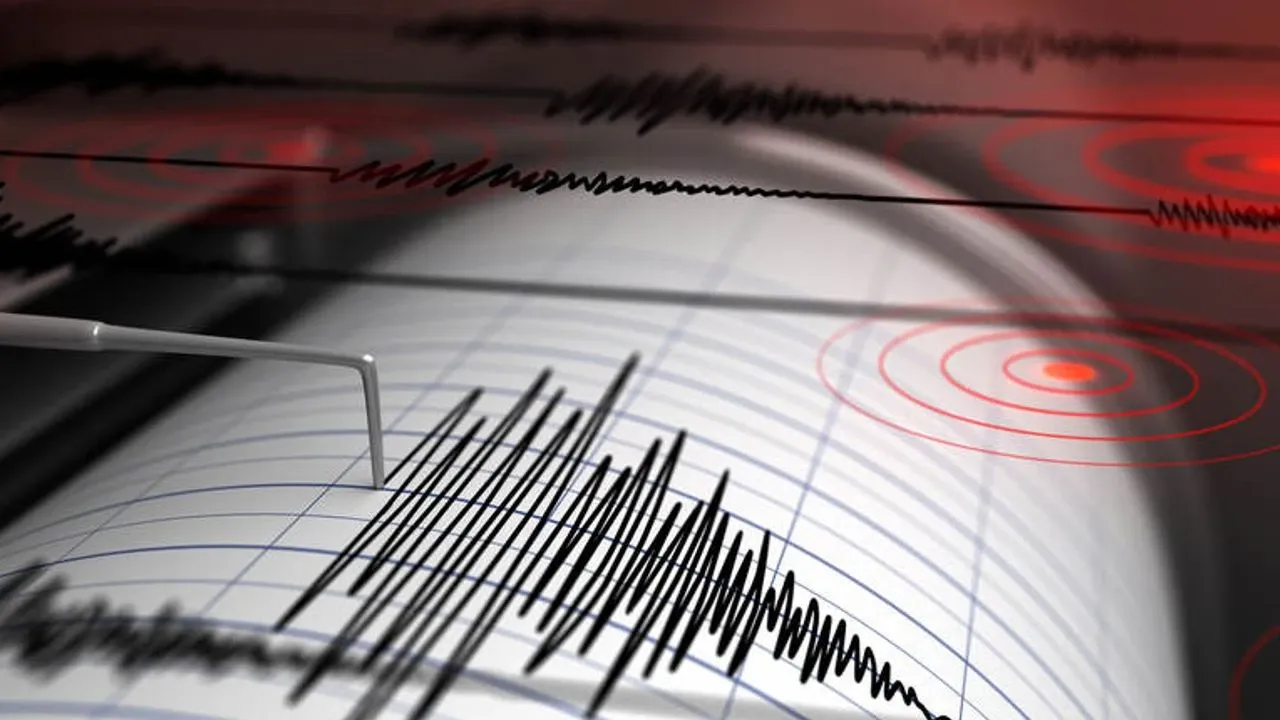 İstanbul, Bursa, Kocaeli, Eskişehir ve Balıkesir’de hissedilen büyük deprem!