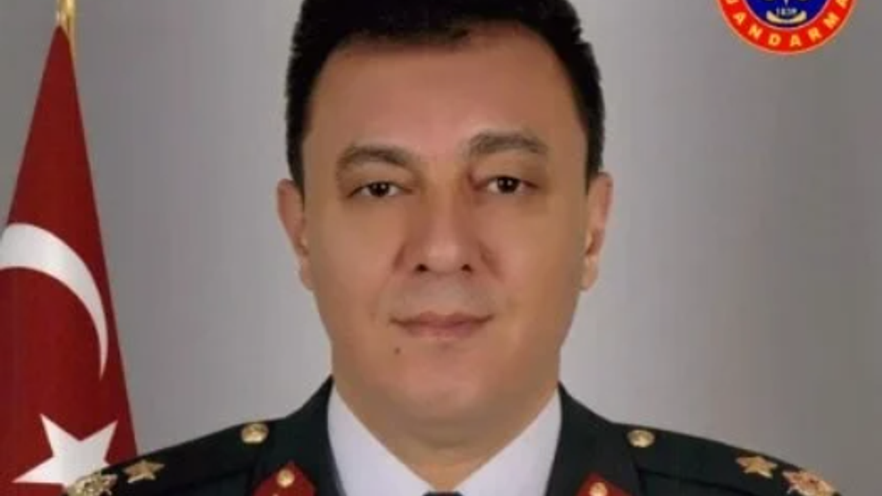 Bakan Yerlikaya acı haberi duyurdu: Tuğgeneral Selami Akşit hayatını kaybetti