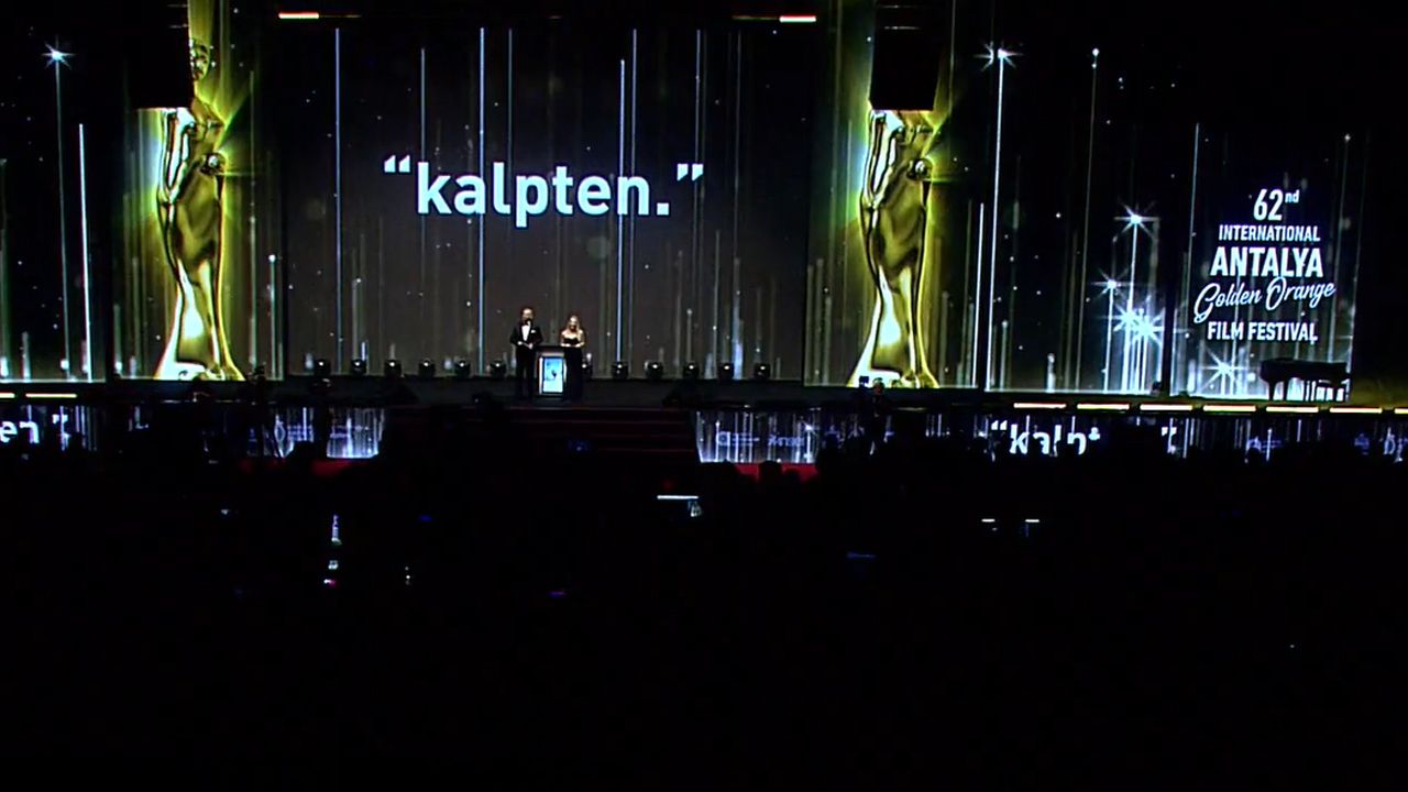 62’nci Altın Portakal Film Festivali'ne görkemli açılış! İşte ödül alan isimler ve gecede yaşananlar...