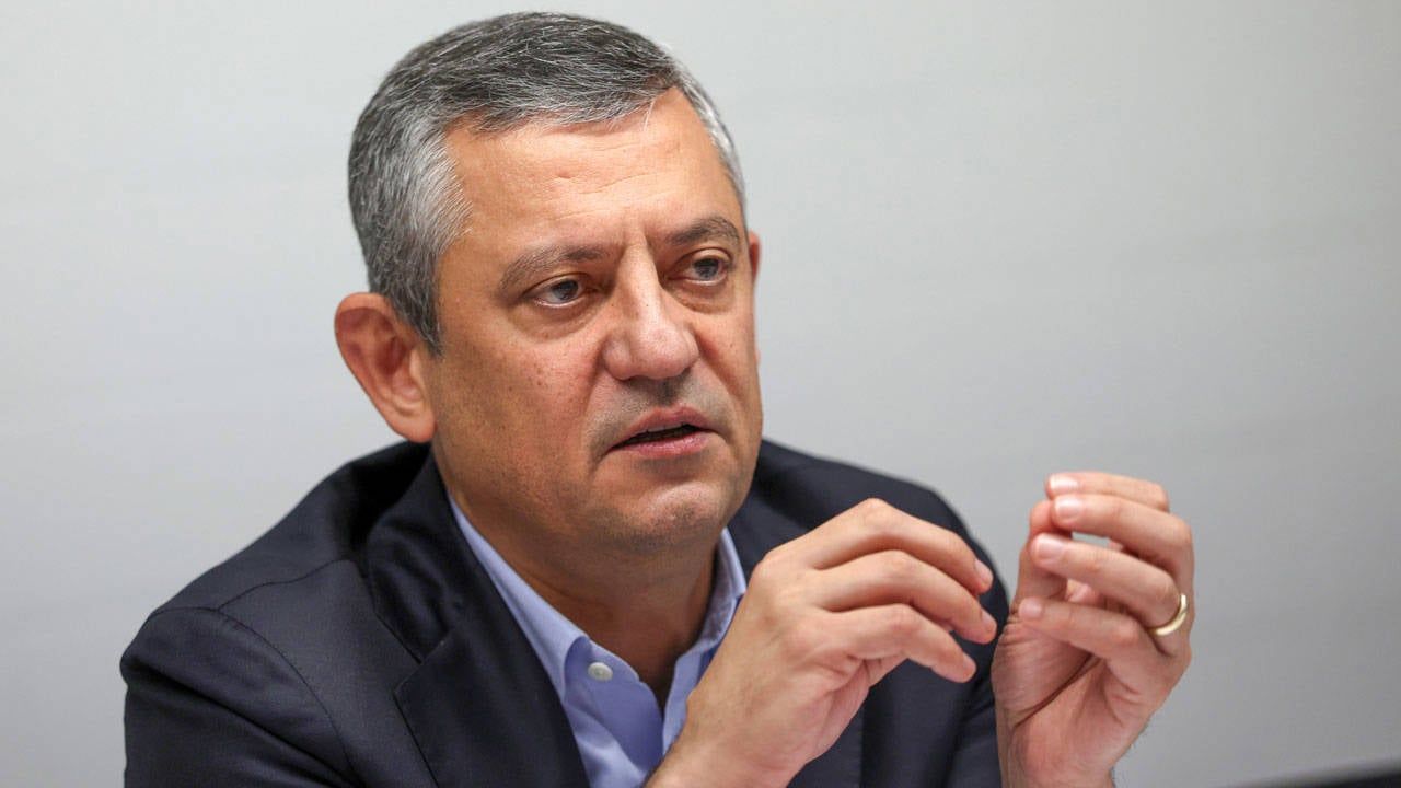 CHP lideri Özgür Özel’den deprem mesajı