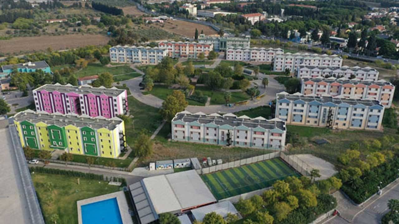 Deprem ve depremzede yine unutuldu… Depremzede öğrencilere fatura çıkarıldı!