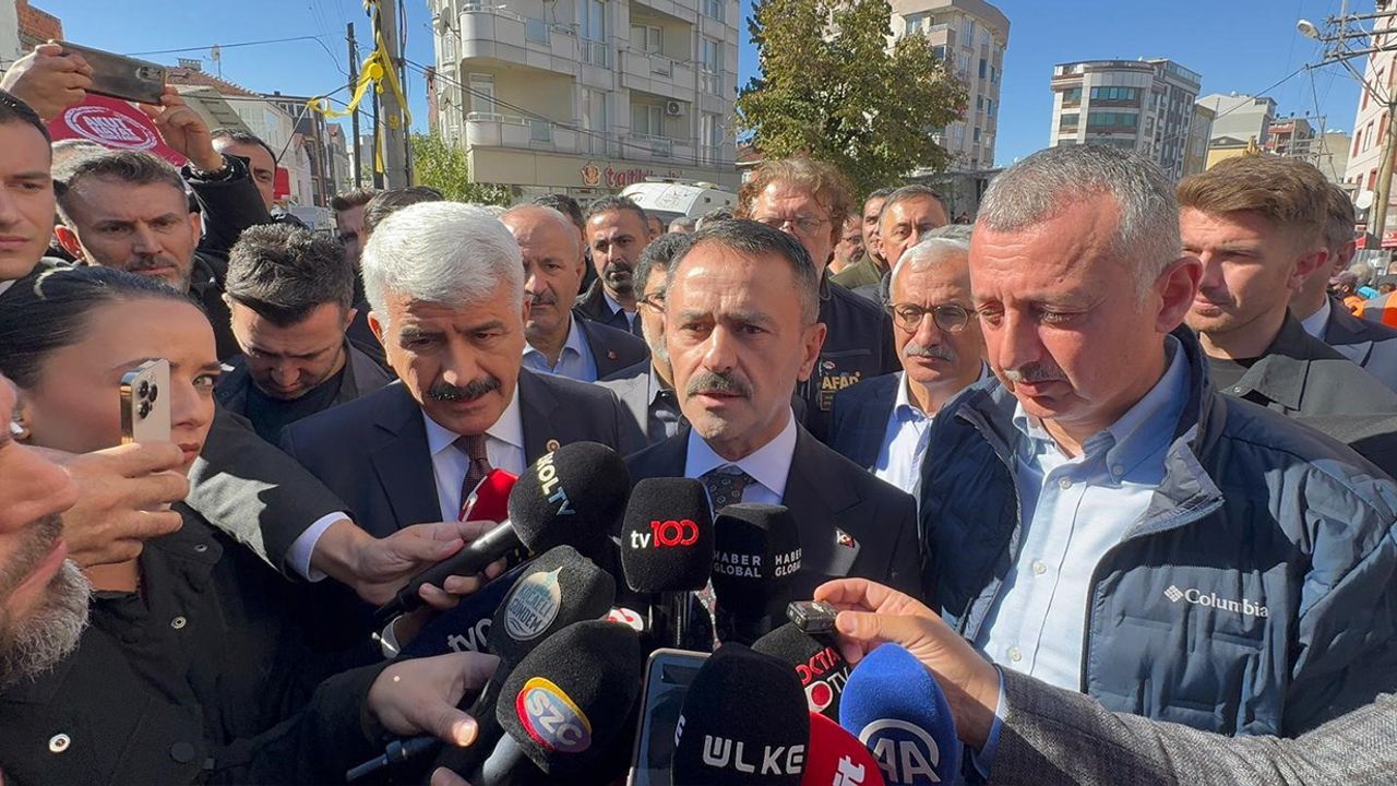 Vali Aktaş'ı terleten soru: Apar topar konuşmasını sonlandırdı