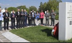 Bülent Ecevit doğumunun 100. yılında mezarı başında anıldı