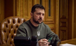 Zelenskiy, artan petrol fiyatlarına dikkat çekti: "Rusya bundan fayda sağlayabilir"