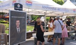 Marmaris'te duygulandıran hayır: Ferdi Zeyrek'in 7'sinde lokma dağıtıldı