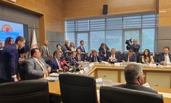 Saatler sürdü: 10. Yargı Paketi, TBMM Adalet Komisyonu'nda kabul edildi!