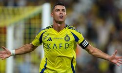 Ronaldo imzayı attı: Yerinden memnun...