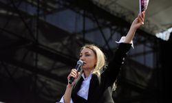 Dilek İmamoğlu 15 hesabı etiketleyip çağrıda bulundu!