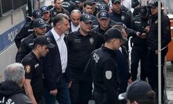 Ekrem İmamoğlu'ndan o görüntülere çok sert tepki: Yarına kalır ama yanınıza kalmaz!