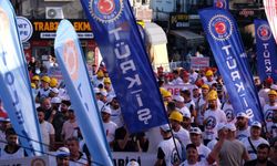 Türk-İş ayakta: İşçiler bakanlığa yürüyor, grevler yolda!