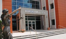 Hukuk yazacaklar dikkat! Fakülteye yeni giriş şartı bu sene ilk kez uygulanacak...