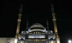 90 bin camide yağmur duası