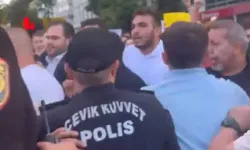 Ankara’da CHP’li gençlere polisten müdahale: Oturma eylemi başladı