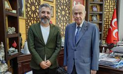 Bahçeli'den Terörsüz Türkiye süreci için şarkı talebi: Ali Kınık 'Kardeşlik Türküsü'nü besteledi