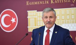 Selçuk Özdağ'dan iktidara çağrı: 639 bin kamu işçisi için çözüm...