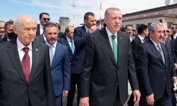 Meclis'te sürpriz görüşme! Destici bombalamıştı