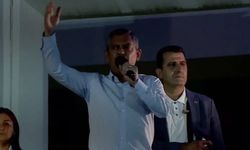 CHP lideri Özgür Özel kürsüden indi ve soruşturma başlatıldı