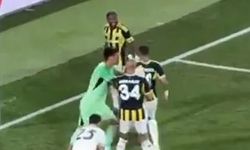 Fred ve En-Nesyri sahada kavga etti