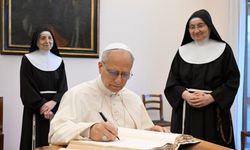 Amerikalı Papa ilk mucizesini ilan etti