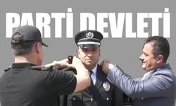 AKP'li başkan polise rütbe taktı! Parti devletinin ispatı...