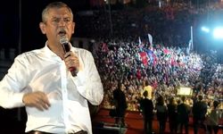 CHP lideri Özgür Özel Adana’da on binlerle buluştu