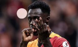 Galatasaray, Davinson Sanchez'i satacak mı? Yeni teklif...