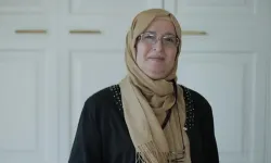Diyanetin hutbesine kızıp türbanını çıkardı: İlk kez konuştu