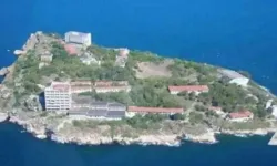 Sırrı Süreyya Önder gündeme getirmişti: İmralı Adası’nda 'Anıt Mezar' yapılıyor