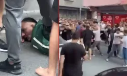 Kadını sokak ortasında bıçakladı: Mahalleli saldırganı yakaladı