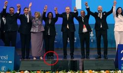 Özlem Çerçioğlu'nun AKP'ye geçerken giydiği ayakkabı dikkat çekti! Lakabını da bıraktı