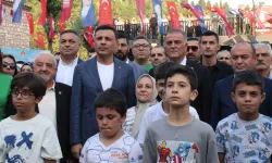 CHP’li Başkan İnan Güney gözaltındayken Beyoğlu’na hediye verdi
