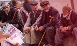 Milyonlarca emekliye kötü haber! Bir maaş kesilecek