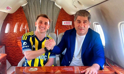 Kerem Aktürkoğlu Fenerbahçe formasını giydi! Uçaktan ilk kareler...