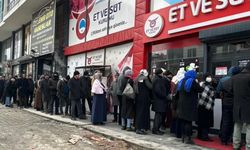 Et ve Süt Kurumu da itibardan tasarruf etmedi: Kuyruk oluyor diye kurumu kapattı!