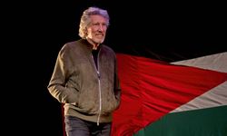 Efsane müzisyen Roger Waters, katledilen Filistinli kadınlar için beste yaptı