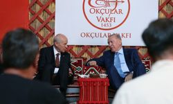 Cumhur'dan 'vazo çatlamadı' pozu: Erdoğan ve Bahçeli bir arada