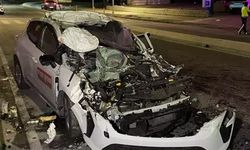 Büyükçekmece feci kaza! 1 kişi öldü, 3'ü ağır 4 yaralı