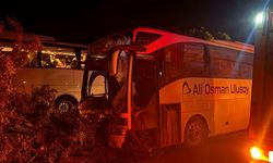 Kayseri'de yolcu otobüsü devrildi: Ölü ve çok sayıda yaralı var