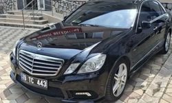 İlçeye lüks makam aracı ile girdi! Görüntülere yorum yağdı...