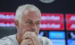 Jose Mourinho gönderildi, Fenerbahçe uçuşa geçti