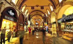 Kapalıçarşı'da 23 dükkana baskın: Çok sayıda gözaltı