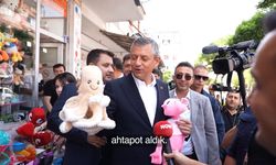CHP Genel Başkanı Özel, Kahramankazan'da esnafı ziyaret etti...