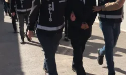 Firari FETÖ’cü 2 polis yakalandı